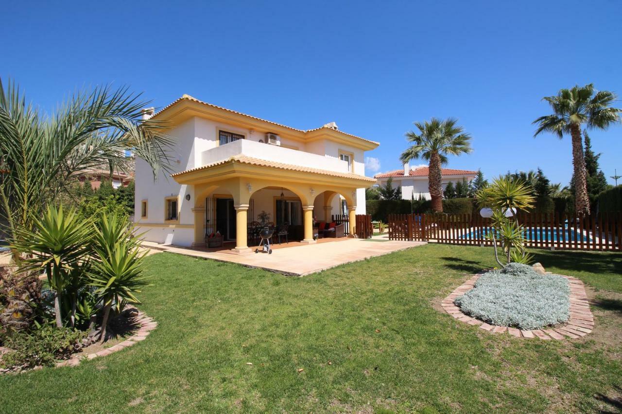 Villa 25 무트자멜 외부 사진